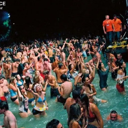 Διαμέρισμα Stanic - Away From !