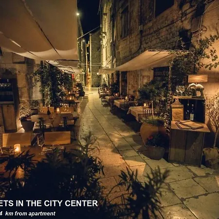 Stanic - Away From ! Σπλιτ