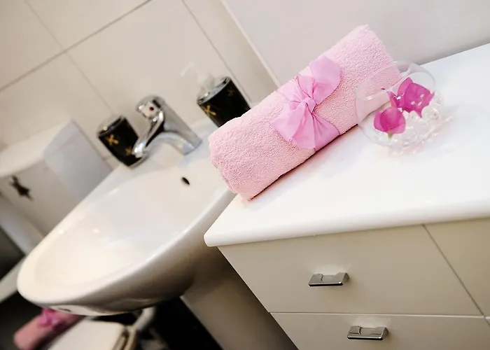 Stanic - Away From !