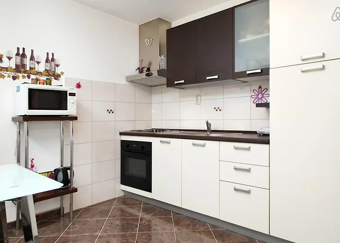 Stanic - Away From ! Split