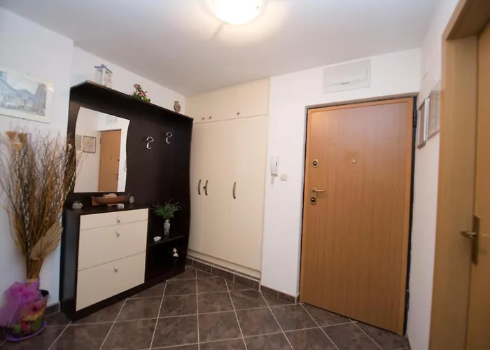 Apartman Stanic - Away From !